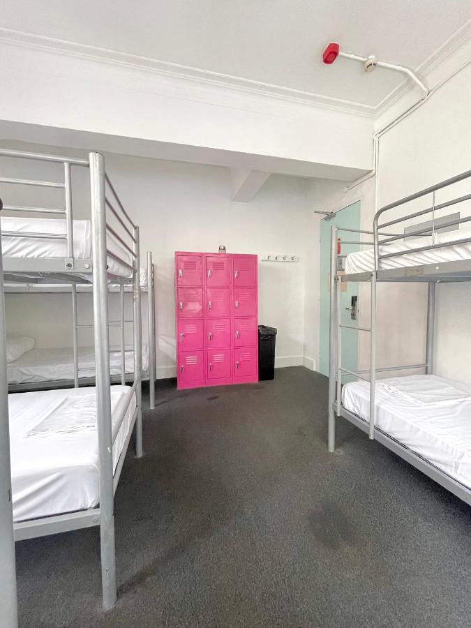 The Downing Hostel Сидней Экстерьер фото